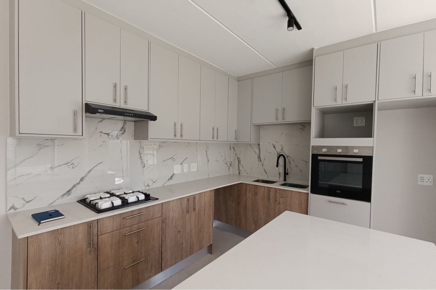 2 Bedroom Property for Sale in Sandown Western Cape